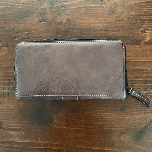 Nice Brown Wallet - Picture 2 of 3
